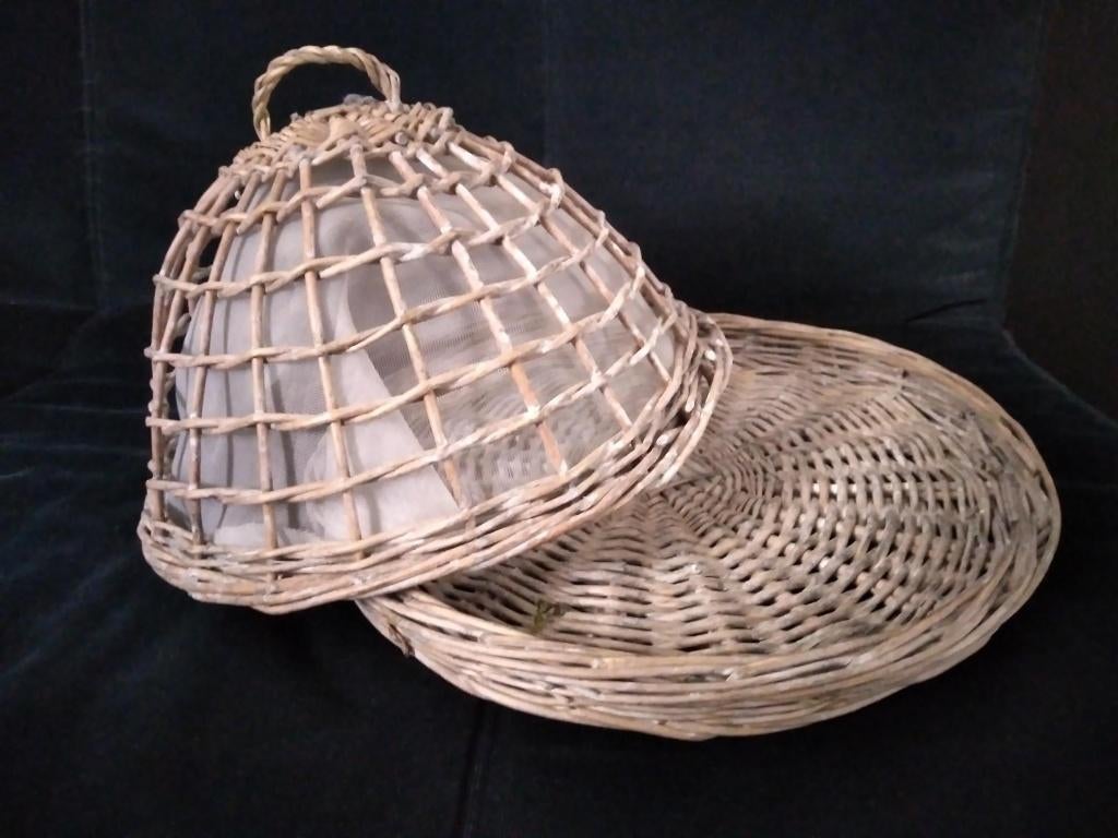 rieten stolp [doorsnee 35 cm., 20 cm. hoog]., Huis en Inrichting, Ophalen of Verzenden, Zo goed als nieuw