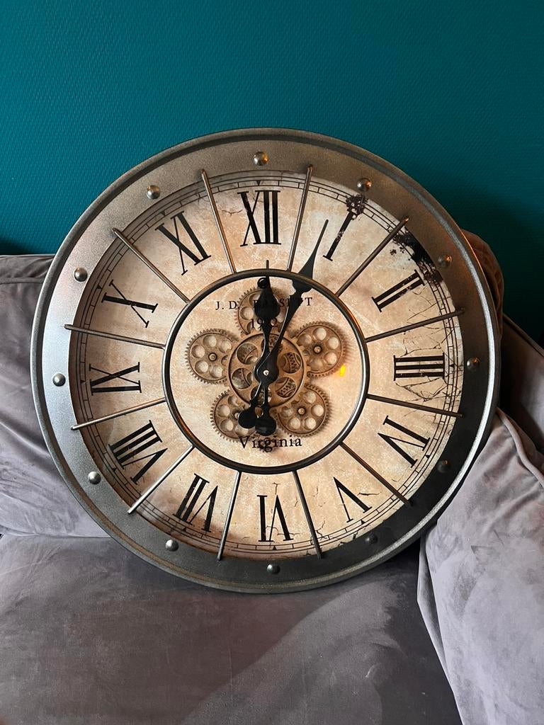 Mooie klok, Ophalen of Verzenden, Zo goed als nieuw, Overige materialen, Overige merken