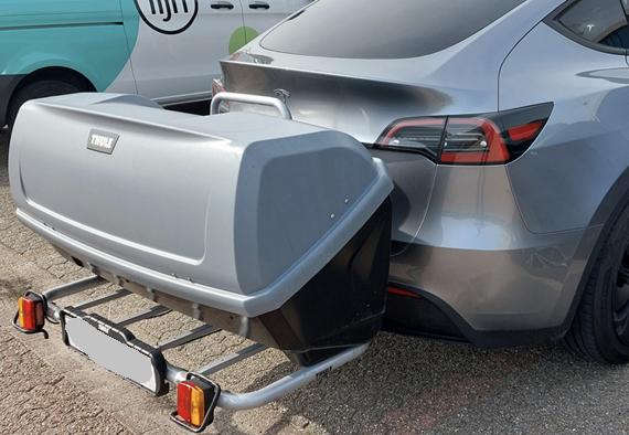 Trekhaakkoffer Thule Backup 900 TE HUUR – 420 liter, Auto diversen, Dakkoffers, Ophalen, Zo goed als nieuw