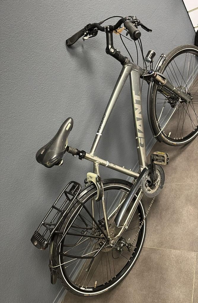 Giant Futuro heren, Gebruikt, Versnellingen, Info@giant-europe.com, 53 tot 57 cm