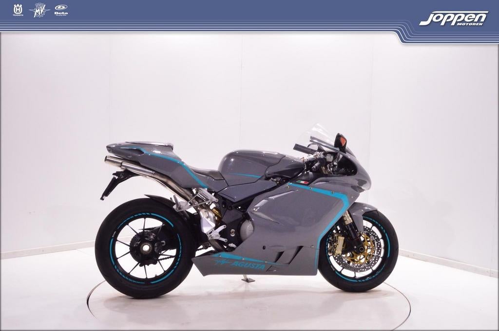 MV Agusta F4 1000R (bj 2010), 4 cilinders, Motorrijbewijs A, Bedrijf, Onbekend