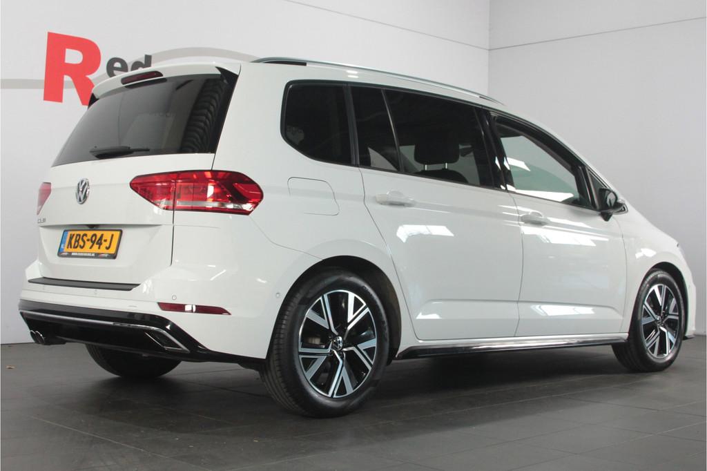 Volkswagen Touran 1.4 TSI R-Line 7p - Automaat - Pano / Navi, Gebruikt, Euro 6, 4 cilinders, 150 pk