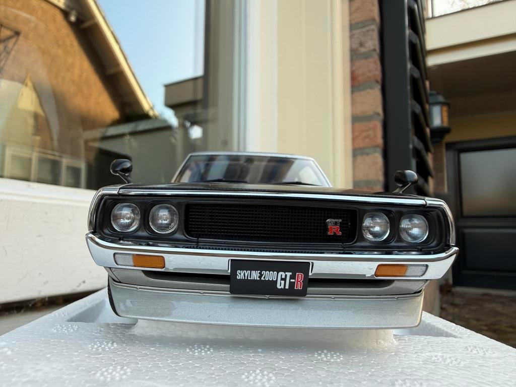 1:18 Nissan Skyline 2000 GT-R KPGC110 zilver Autoart 77477, Auto, Autoart, Nieuw, Ophalen of Verzenden