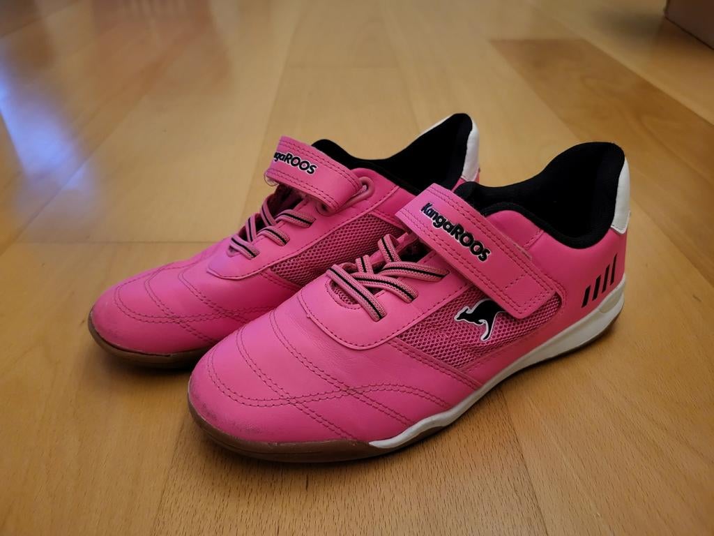 Gymschoenen, Kinderen en Baby's, Kinderkleding | Schoenen en Sokken, Gebruikt, Kangaroos, Meisje, Sportschoenen