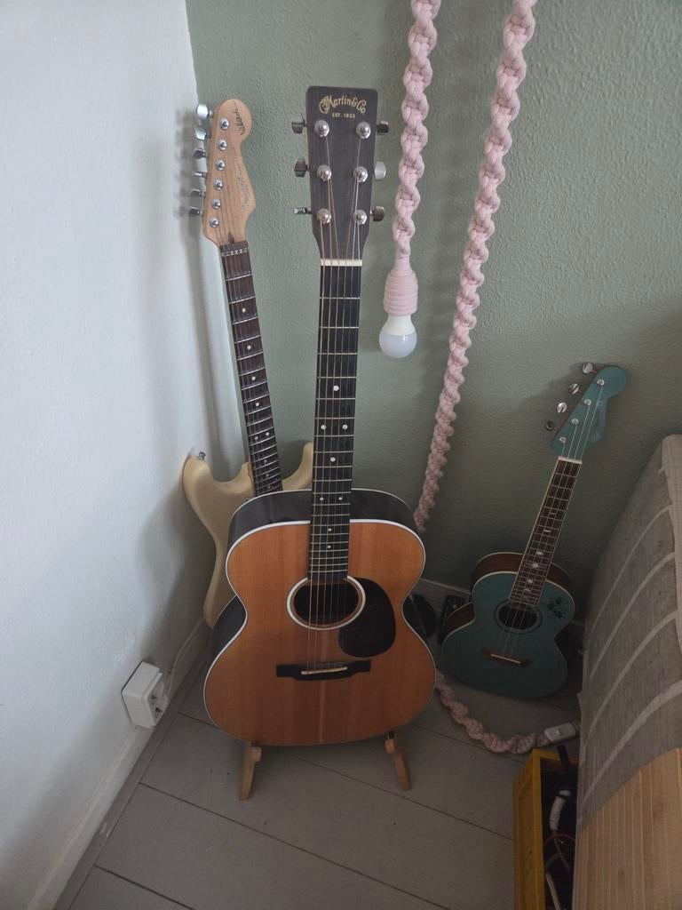 Martin 000-13e akoestische gitaar, Ophalen