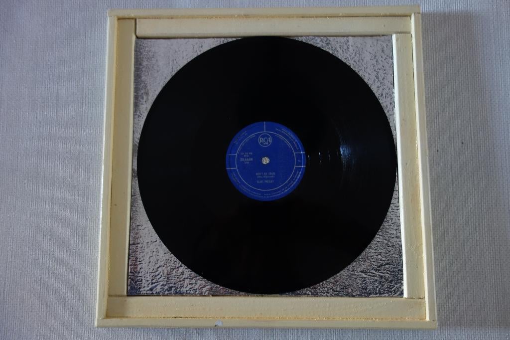 Elvis Presley 10 inch plaat RCA Belgie, Cd's en Dvd's, Vinyl | Overige Vinyl, Ophalen of Verzenden, Zo goed als nieuw, 10 inch