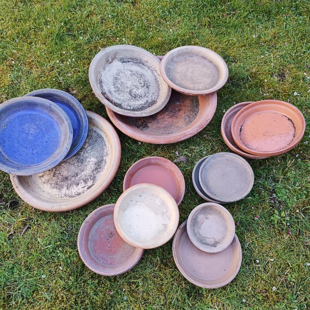 Terracotta plantenschotels, Tuin en Terras, Ophalen, Gebruikt, Rond, Minder dan 40 cm