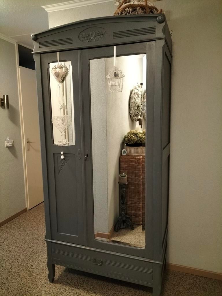 Garderobe / Kleding Kast, Ophalen, 50 tot 75 cm, 50 tot 100 cm, 200 cm of meer