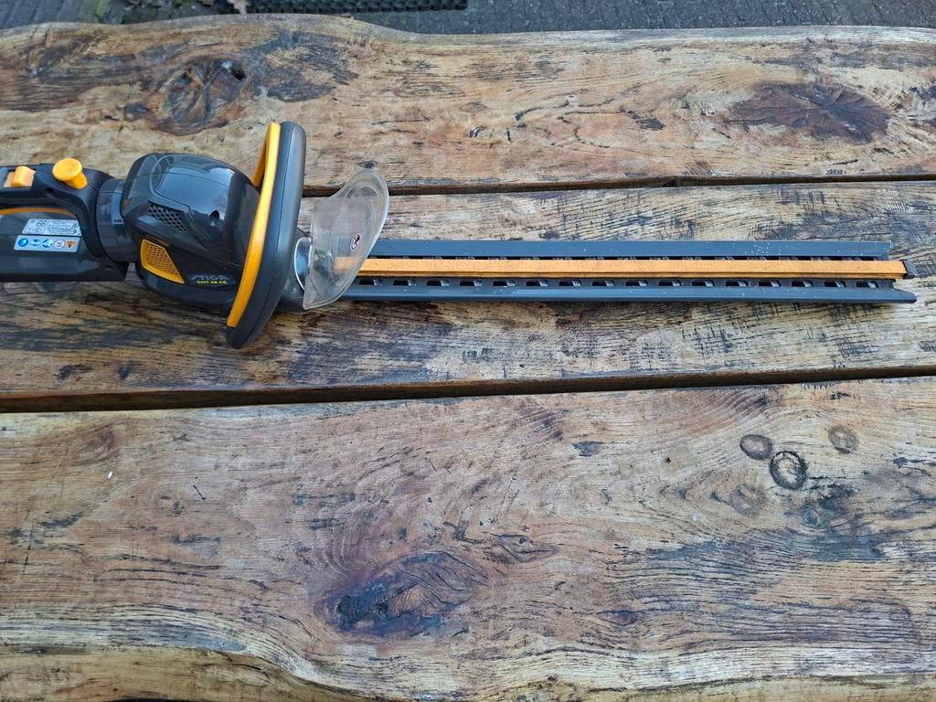 Stiga accu heggenschaar (zonder accu), Ophalen, Accu