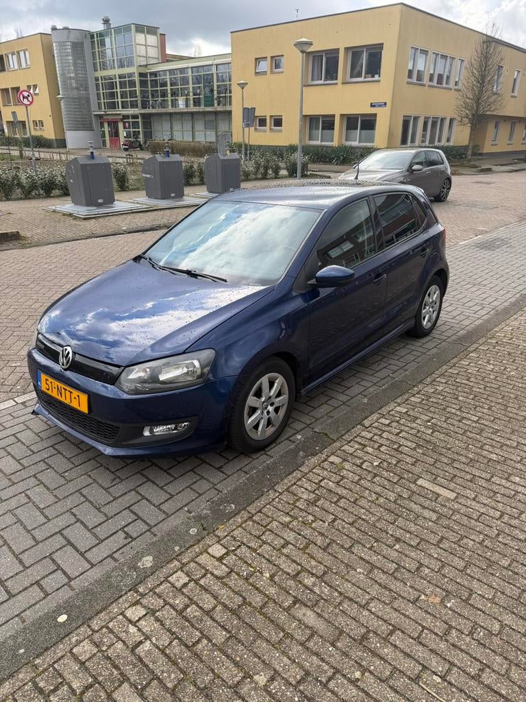 Volkswagen Polo 1.2 TDI 75PK 5D Bluemotion 2010 Blauw, Auto's, Volkswagen, Voorwielaandrijving, 74 pk, 1199 cc, Origineel Nederlands
