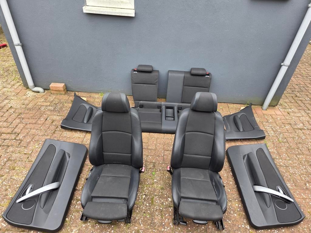 BMW 1 serie E81 interieur met sportstoelen en deurpanelen, Ophalen, BMW