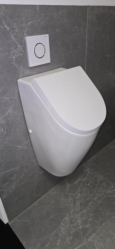 urinoir met softclose deksel - showmodel, Ophalen, Nieuw, Overige typen