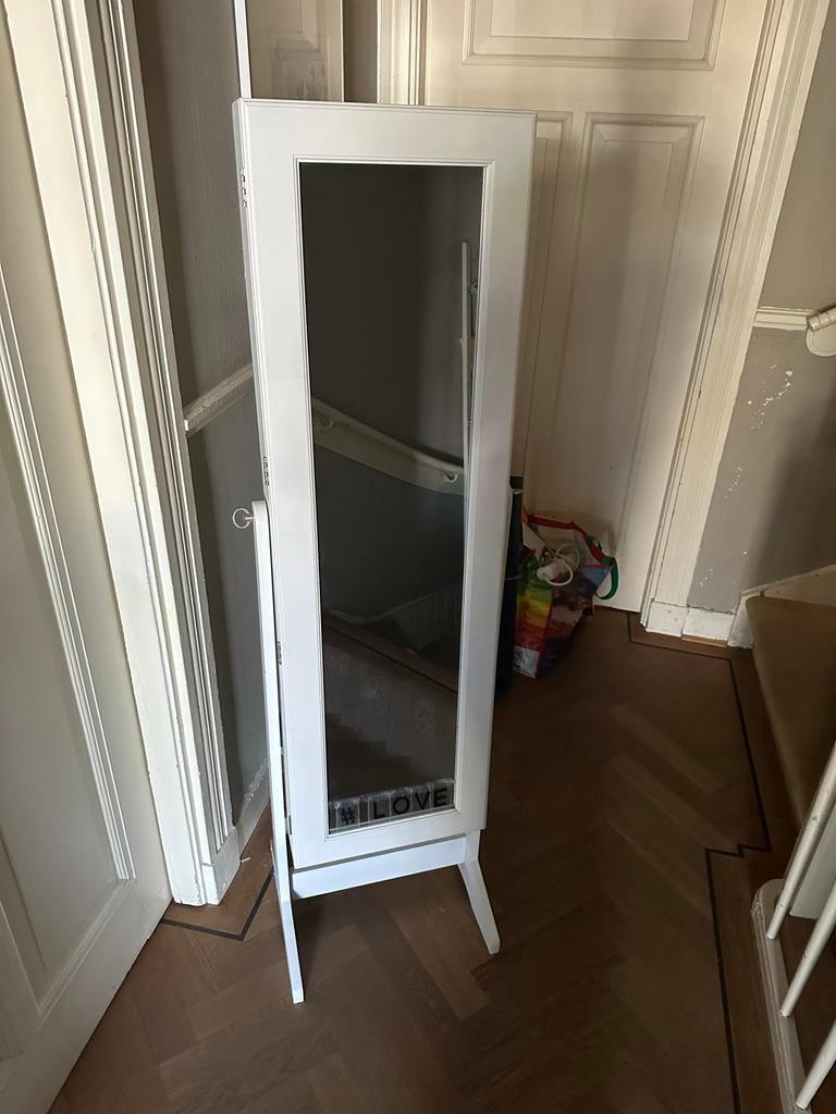 Witte sieraden spiegelkast, Antiek en Kunst, Ophalen of Verzenden