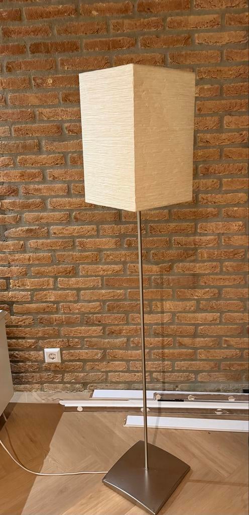Stijlvolle staande lamp met stoffen kap, Huis en Inrichting, Lampen | Vloerlampen, Ophalen, Gebruikt, Metaal, 150 tot 200 cm