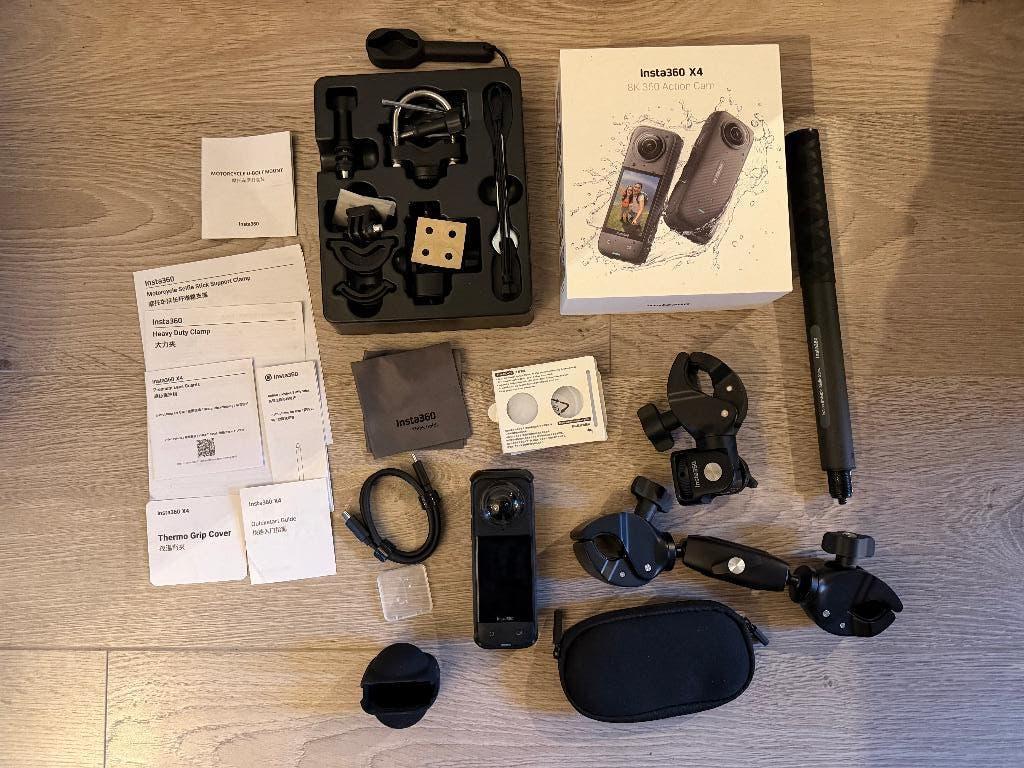 Insta360 x4 met accessoires (Motorcycle bundle), Audio, Tv en Foto, Actiecamera's, Ophalen of Verzenden, Zo goed als nieuw, Overige merken