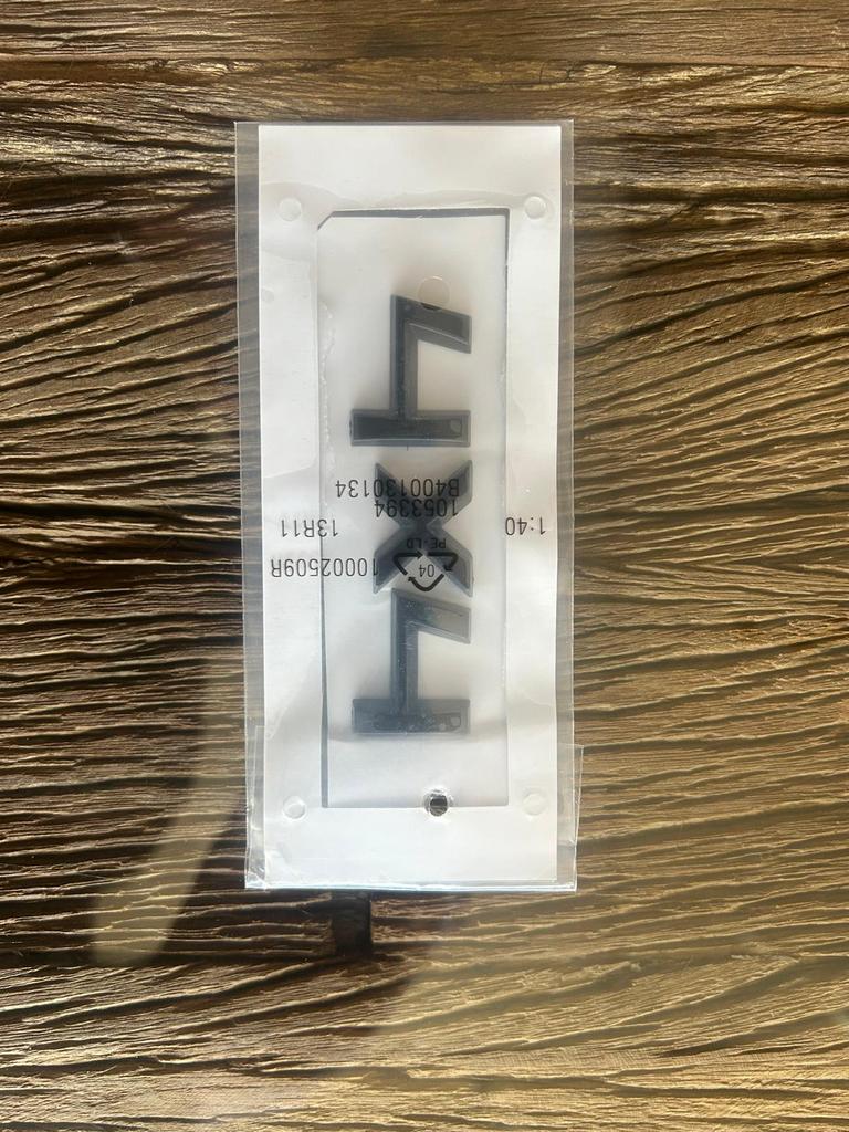 Skoda VW Audi 4X4 logo Hoogglans zwart NIEUW!, Auto diversen, Autostickers, Ophalen of Verzenden