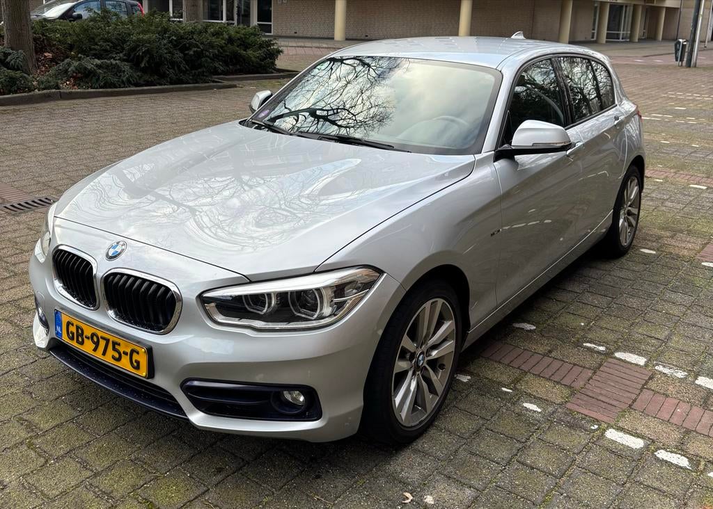 BMW 118i Sport Line 2015 | Apple&Android Car Play I NL Car |, Auto's, BMW, 1-Serie, 136 pk, Particulier, Te koop