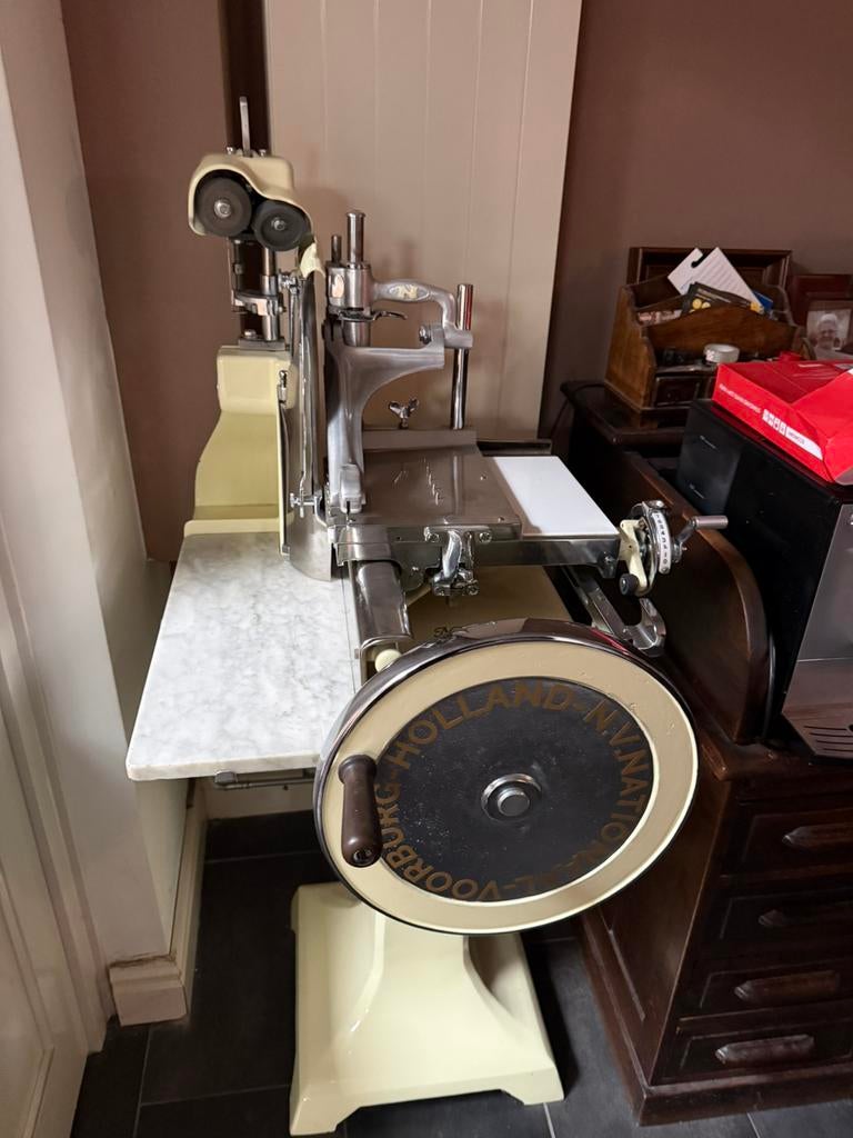 Snijmachine gerestaureerd in nieuw staat, Ophalen of Verzenden, Bakkerij en Slagerij