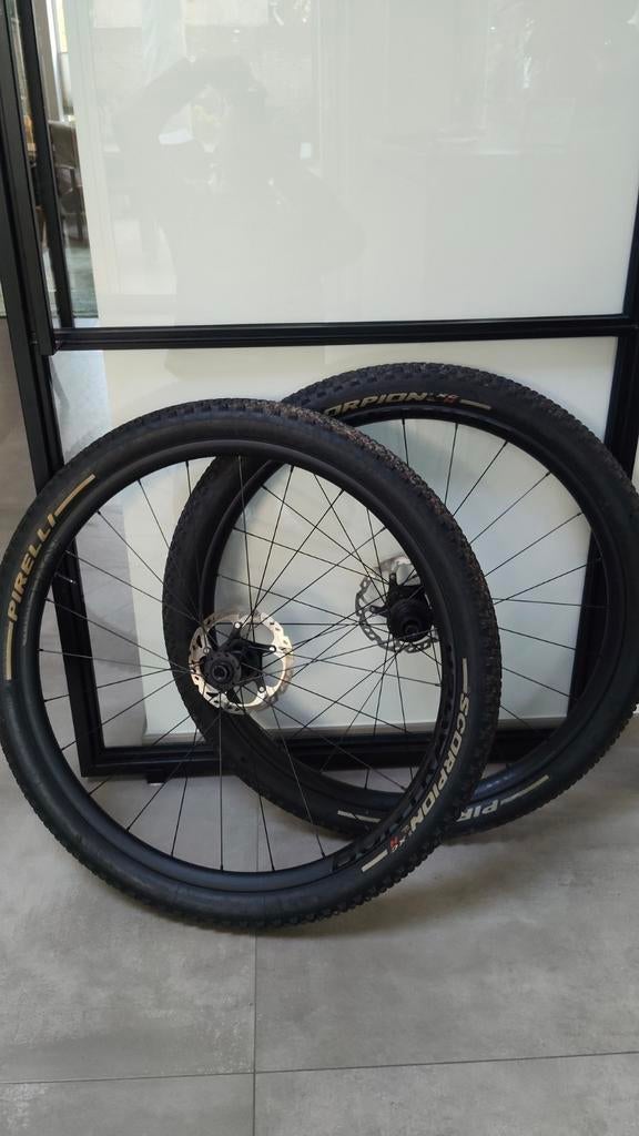 Bontrager Kovee Elite 30 carbon MTB wielset, Fietsen en Brommers, Fietsonderdelen, Mountainbike, Zo goed als nieuw, Bontrager