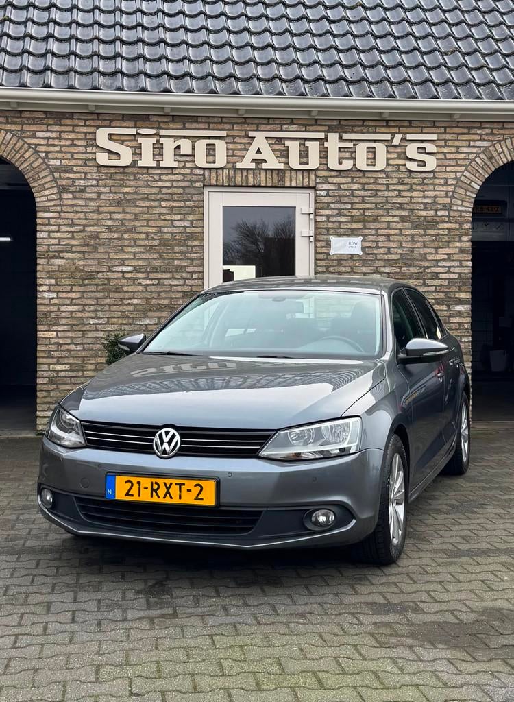 Volkswagen Jetta 1.2 TSI Comfortline weinig kilometers, Voorwielaandrijving, Euro 5, Gebruikt, 4 cilinders