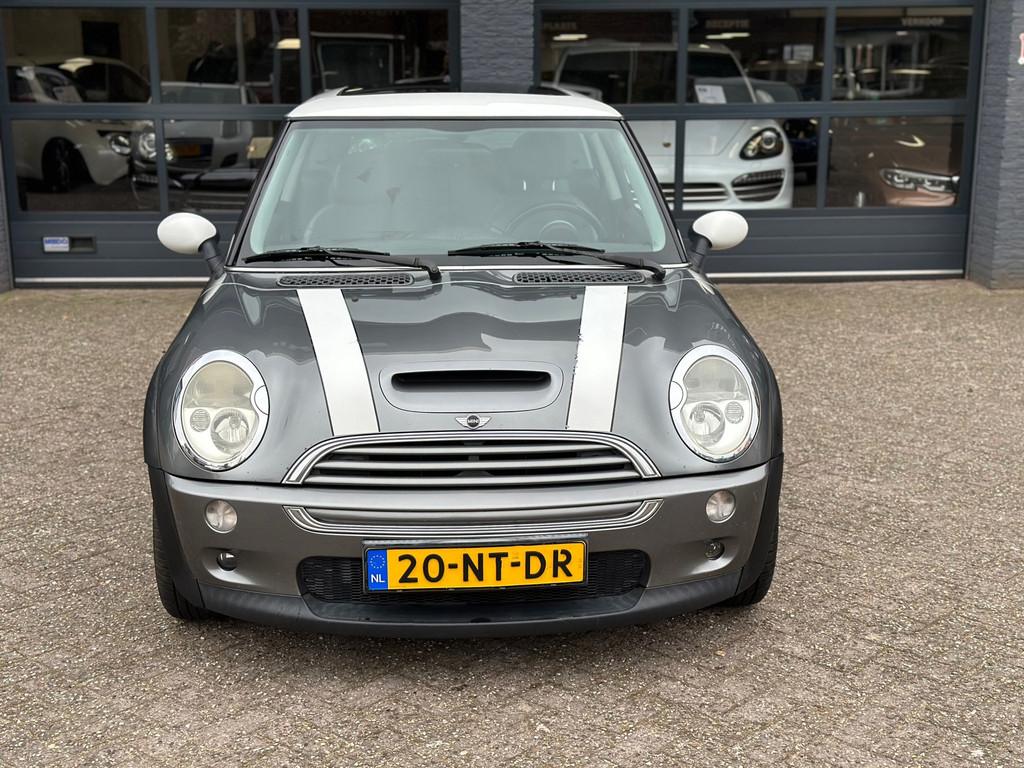 Mini Mini 1.6 Cooper S Chili Airco|Pano|Stoelvw|Pdc|Navi, Voorwielaandrijving, Gebruikt, 4 cilinders, 4 stoelen