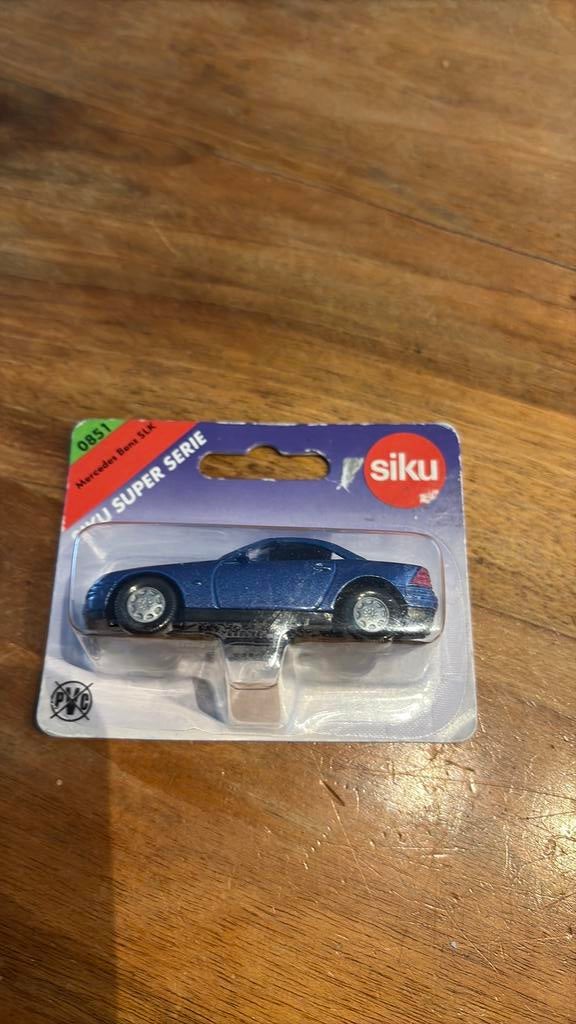 Siku mercedes benz SLK no 0851, Hobby en Vrije tijd, Modelauto's | Overige schalen, Ophalen of Verzenden, Zo goed als nieuw, Bus of Vrachtwagen