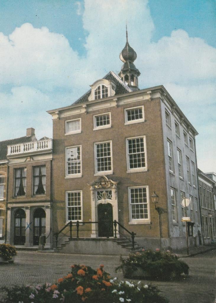 BUREN (Gld) Stadhuis, Verzamelen, Ansichtkaarten | Nederland, Verzenden, 1960 tot 1980, Gelopen, Gelderland
