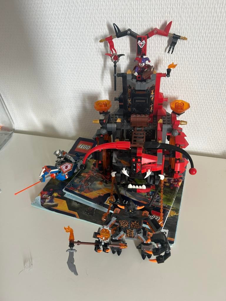 Lego Nexo Knights 70316 Jestro’s Evil Mobile, Ophalen of Verzenden, Zo goed als nieuw