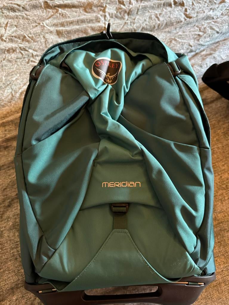 Osprey Meridian 60L reistas met wielen en afneembare rugzak, 30 cm of meer, Ophalen of Verzenden, Zo goed als nieuw, 60 tot 80 cm