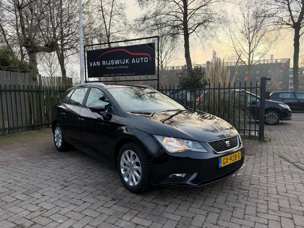 Seat Leon ST 1.2 TSI Style Clima Leder Nav Cruise-con Ex-Bpm, Voorwielaandrijving, Gebruikt, 4 cilinders, Leon