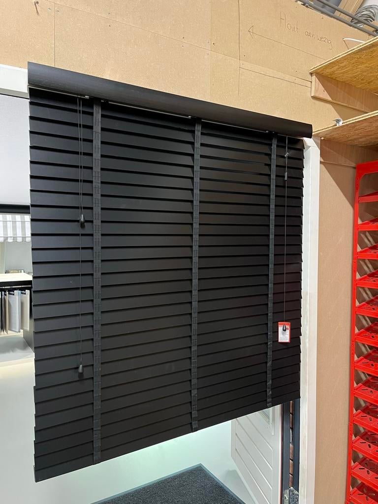 Zwarte Houten Jaloezieën op Maat - Diverse Maten Beschikbaar, 100 tot 150 cm, Nieuw, Ophalen of Verzenden, 100 tot 150 cm