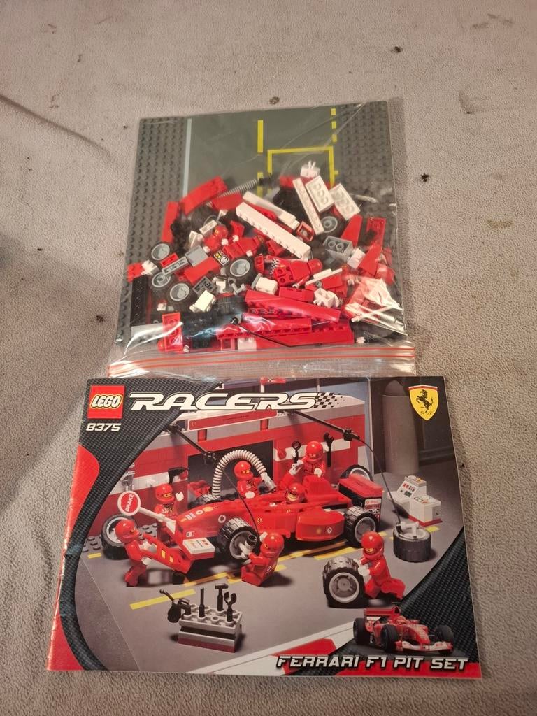 Lego Racers 8375 Ferrari F1 Pit Set met instructies, Kinderen en Baby's, Speelgoed | Duplo en Lego, Ophalen, Gebruikt, Complete set