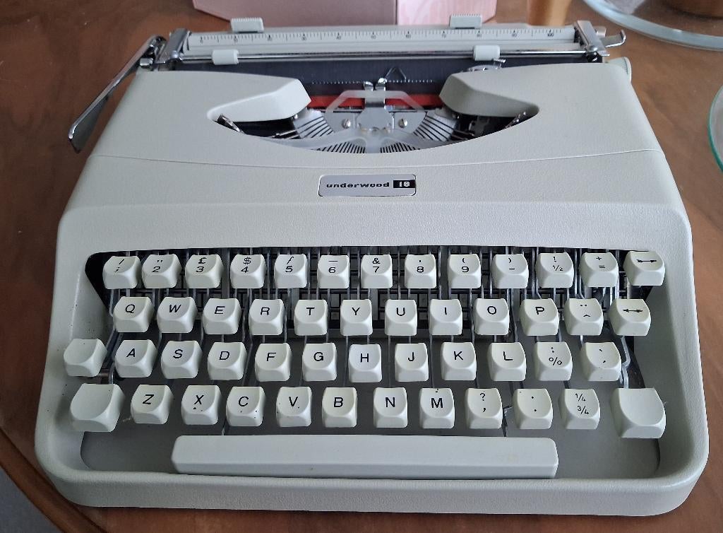 Portable schrijfmachine Underwood 18, Diversen, Typemachines, Ophalen of Verzenden, Zo goed als nieuw