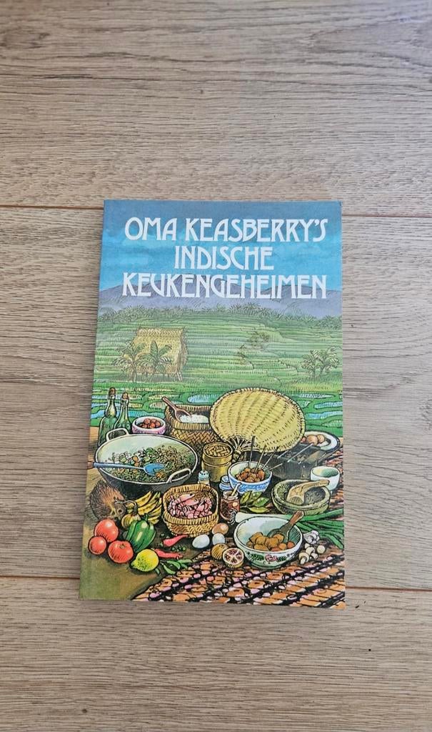 Indisch kookboek/Oma Keasberry's indische keukengeheimen!, Boeken, Kookboeken, Ophalen of Verzenden, Zo goed als nieuw, Azië en Oosters