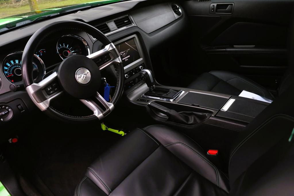 Ford USA Mustang 3.7 V6 Aut. | UNIEK | CONCOURSTAAT | Schone, Automaat, Gebruikt, Zwart, 4 stoelen