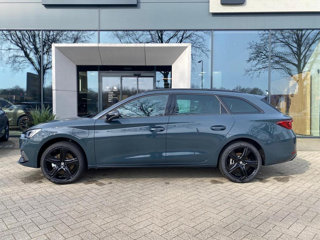 SEAT Leon Sportstourer 1.5 TSI e-Hybrid FR Business 204 PK |, Stof, 4 cilinders, 26 kWh, Nieuw
