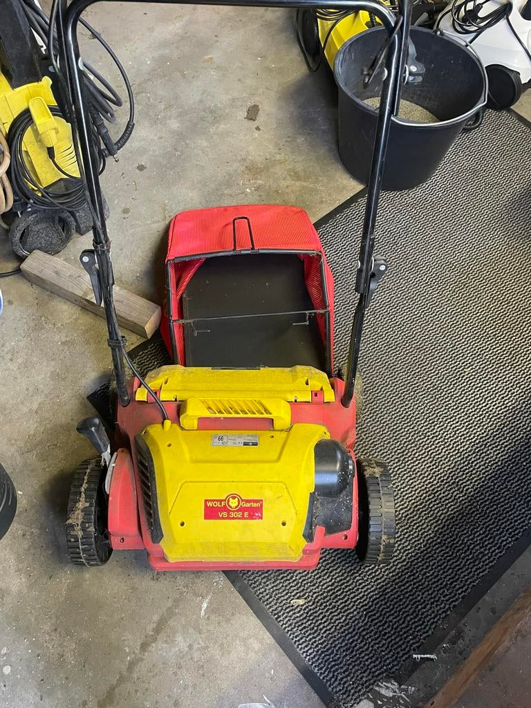 Wolf-Garten VS 302 E Verticuteermachine - Elektrisch, Ophalen, Gebruikt, Elektrisch