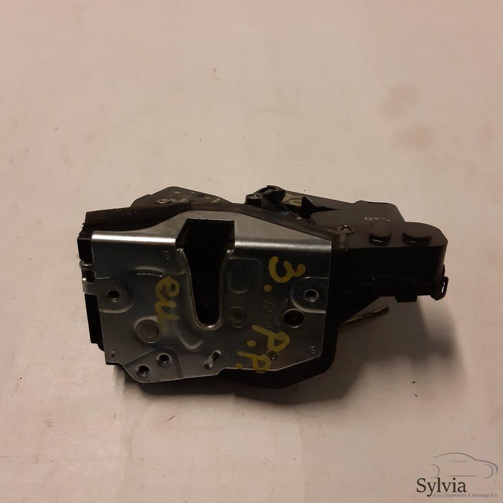 Deurslot (EU) rechts voor binnenzijde deur BMW 3 serie E46 S, Auto-onderdelen, Carrosserie en Plaatwerk, Gebruikt, Ophalen of Verzenden