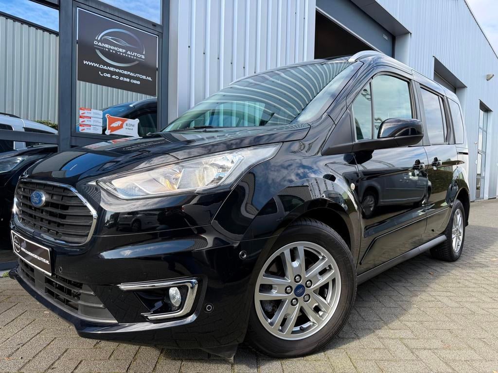 Ford TOURNEO CONNECT Benzine veel opties nw. model, Voorwielaandrijving, Gebruikt, Euro 6, 100 pk