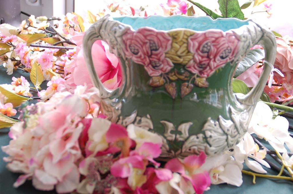 Antieke gave bloempot uit frankrijk, Ophalen of Verzenden