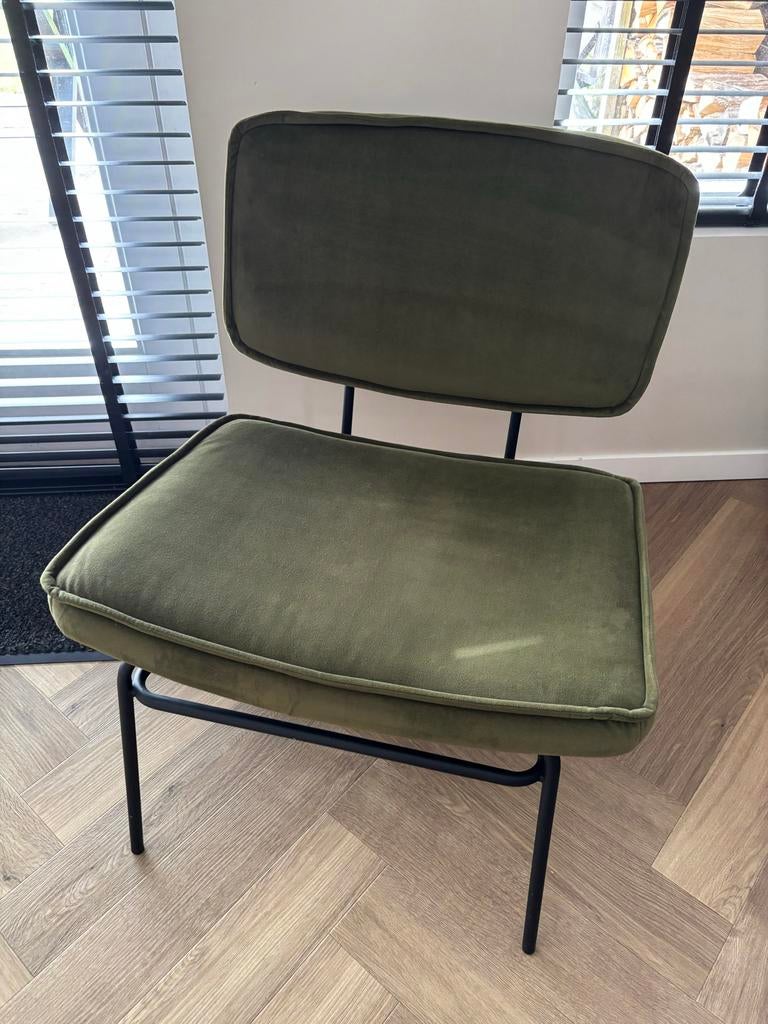 Groene stoel met stalen frame, Huis en Inrichting, Stoelen, Ophalen, Overige kleuren, Zo goed als nieuw, Metaal