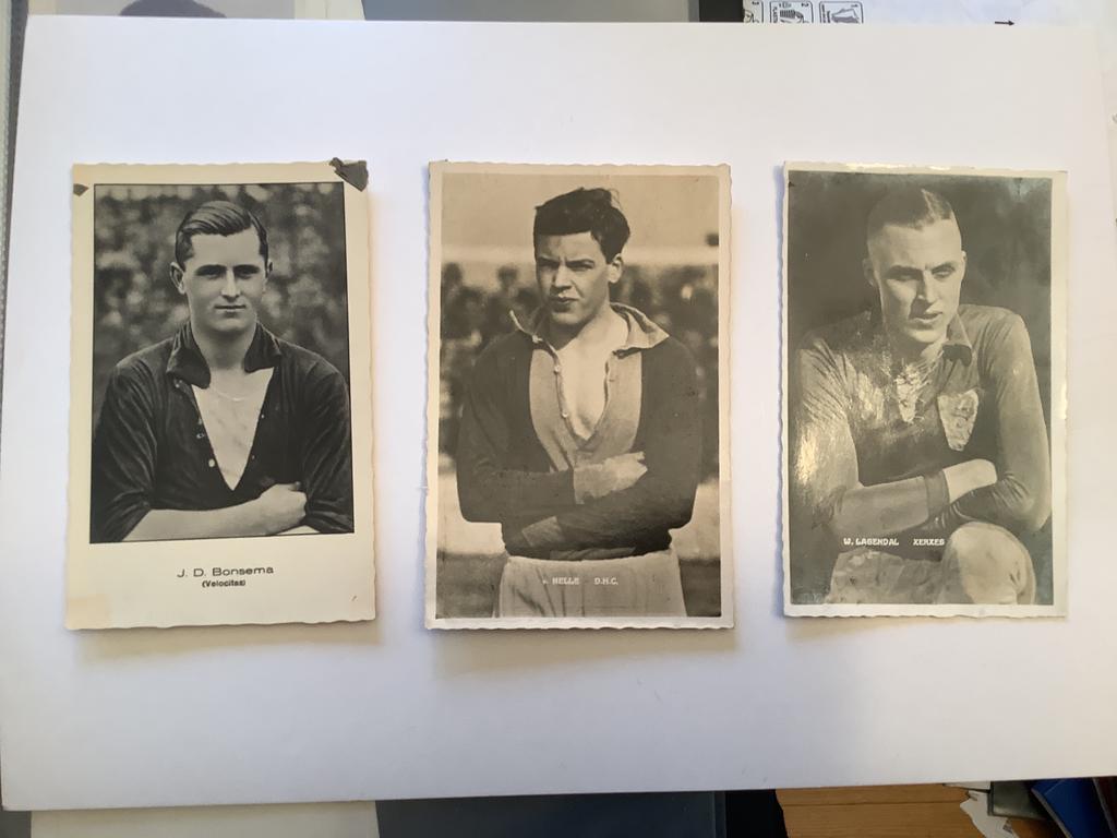 Diverse grote voetbalkaarten, Ophalen of Verzenden, Gebruikt, Spelerskaart