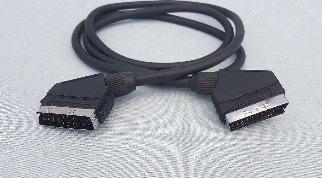 Scartkabel - 2x Scart aansluiting, Audio, Tv en Foto, Audiokabels en Televisiekabels, Ophalen of Verzenden, Zo goed als nieuw