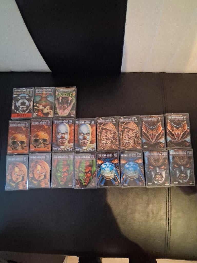 Thunderdome cassettebandjes, Ophalen of Verzenden, Zo goed als nieuw, Overige genres, 2 t/m 25 bandjes