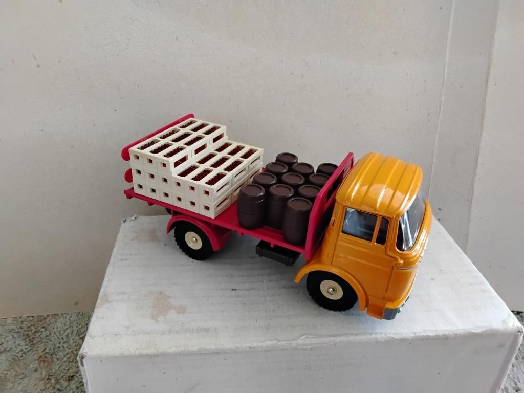 BERLIET  GAK    DRANKENWAGEN  NO  588, Ophalen of Verzenden, Tractor of Landbouw, Overige merken