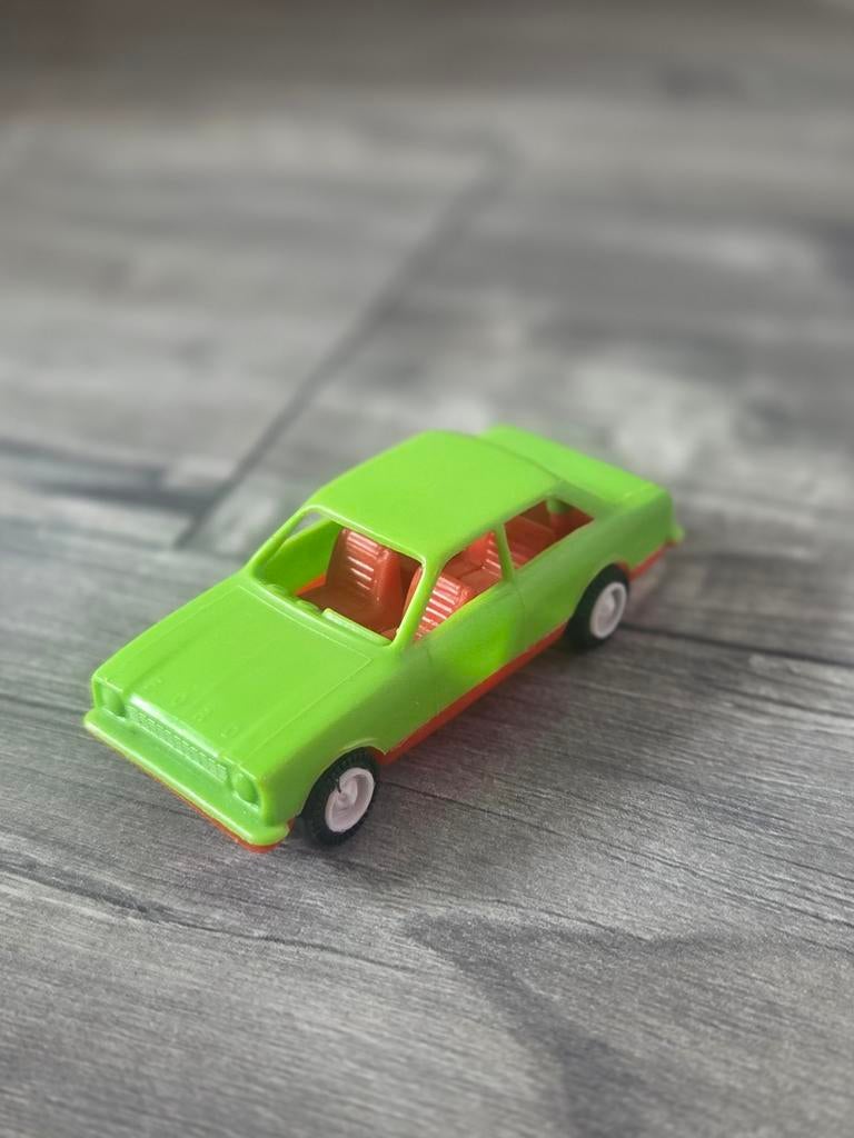 Ford Escort MK2 Schaalmodel 1:48 Vintage, Hobby en Vrije tijd, Modelauto's | Overige schalen, Gebruikt, Auto, Ophalen of Verzenden