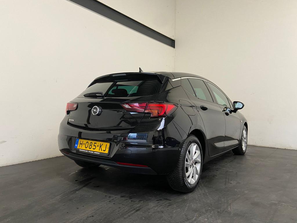 Opel Astra 1.2 Elegance. Carplay. Stoelverw APK 02-2027!, Voorwielaandrijving, Gebruikt, Euro 6, 1199 cc