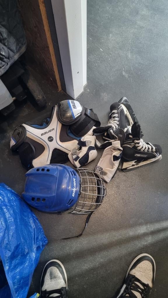 Diverse ijshockey spullen, kleine maten, nooit gebruikt, Ophalen of Verzenden