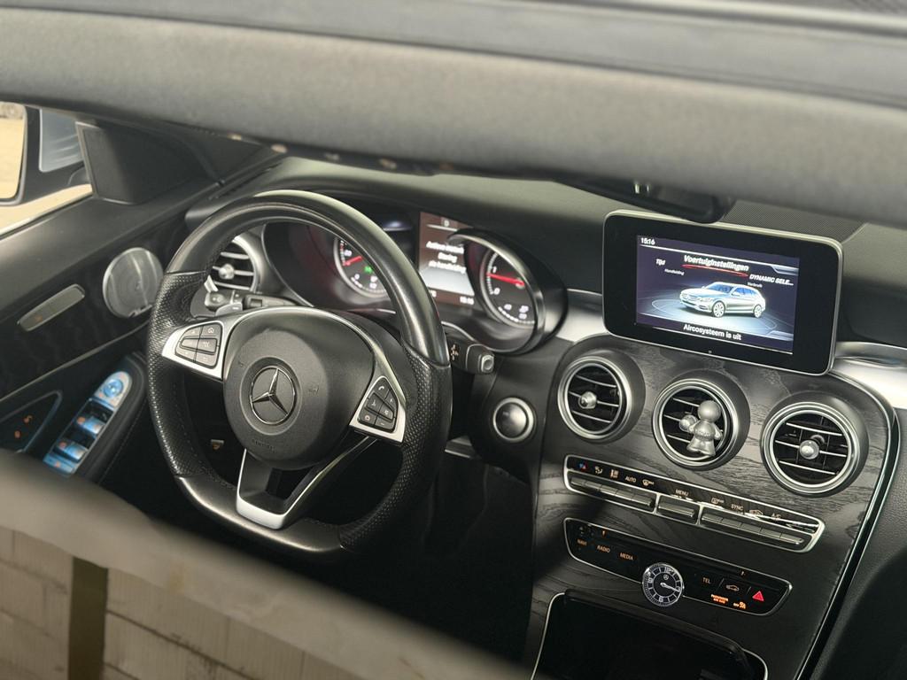 Mercedes-Benz C-klasse Estate 220 CDI Premium Plus AMG / Pan, Auto's, Mercedes-Benz, Achterwielaandrijving, Euro 6, 4 cilinders