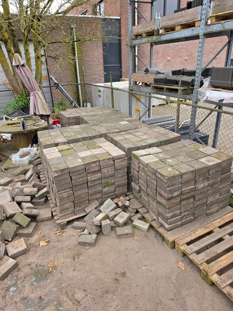 Betonklinkers 22x22x8 cm - ca. 55m², Ophalen, Gebruikt, Klinkers, 10 m² of meer